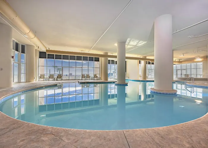 Phoenix Gulf Towers 906 Apartment *