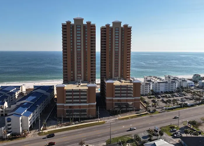 Phoenix Gulf Towers 906 Apartment
